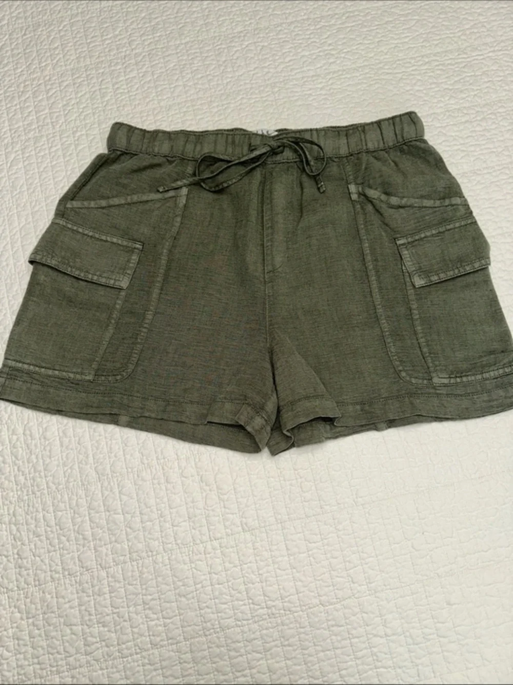 Nicole Miller Medium Linen Blend Olive Green Women's Cargo Drawstring Shorts